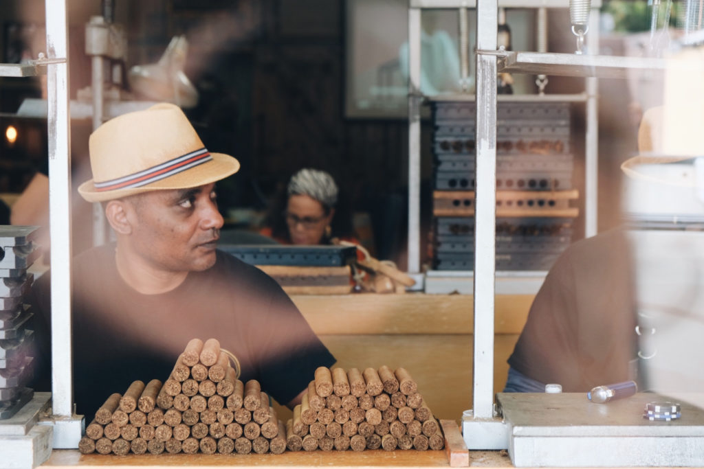 Puros cubanos en Little Havana, Miami